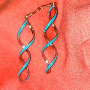Beautiful spiral dangle blue on silver drop earrings